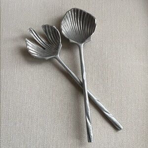 Vintage Pewter-Style Salad Hands | Cast Metal Salad Claws | 2-Piece Set